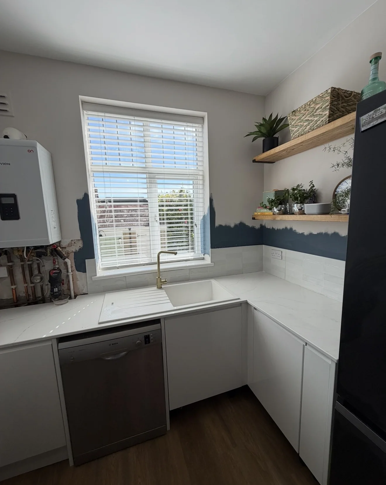 White brick style kitchen wall tiling